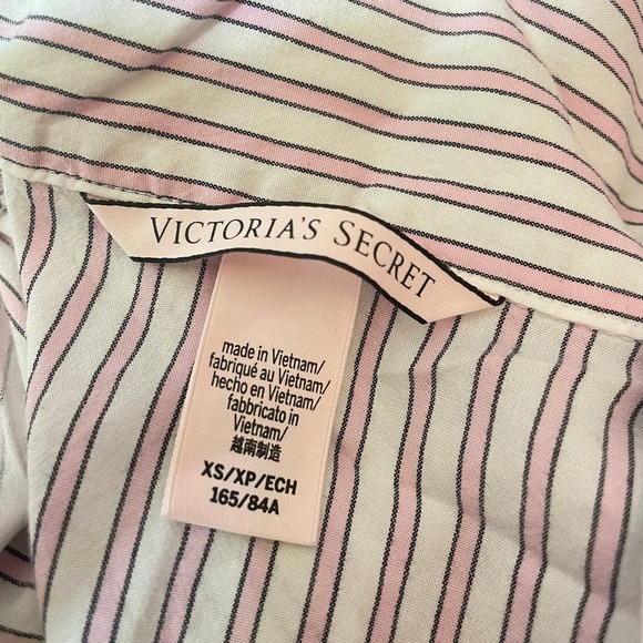 Victoria's Secret Pink Striped Button Up Sleep Top Women's Size XS - Picture 6 of 6